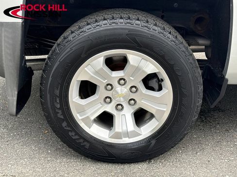 Used 2018 Chevrolet Silverado 1500 LT w/ All Star Edition AWD/4WD image 10