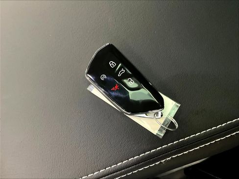 New 2026 Volkswagen Atlas Cross Sport SEL image 35