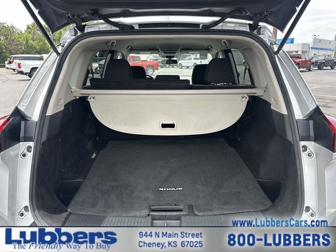 Used 2023 Nissan Rogue SV AWD/4WD image 21