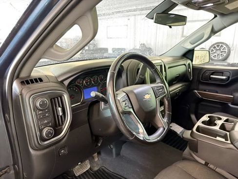 Used 2019 Chevrolet Silverado 1500 LT w/ True North Edition AWD/4WD image 8