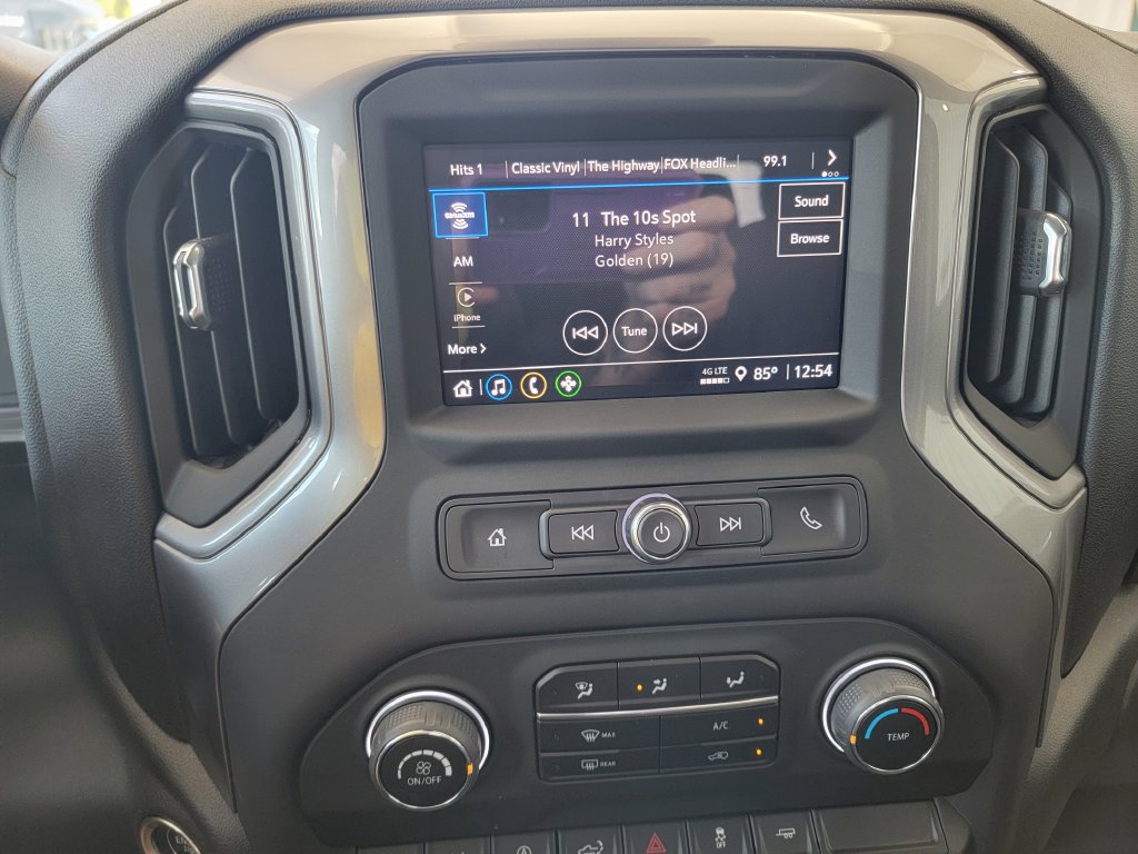 Used 2024 Chevrolet Silverado 1500 Custom RWD image 17