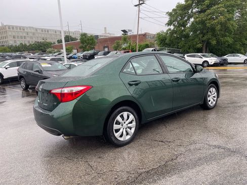 Used 2015 Toyota Corolla LE FWD image 8
