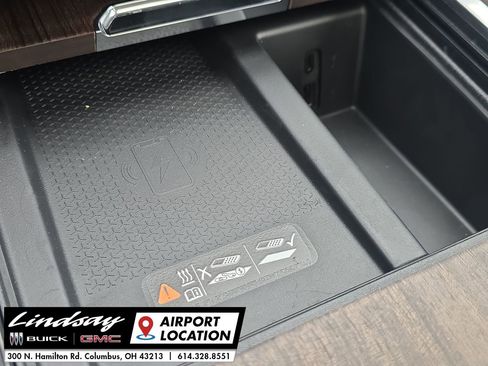 New 2026 GMC Acadia Denali Ultimate w/ LPO, Floor Liner Package AWD/4WD image 40