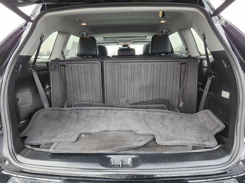 Used 2017 Toyota Highlander Limited image 26