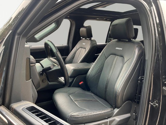 Used 2024 Ford Expedition Max Platinum RWD image 22