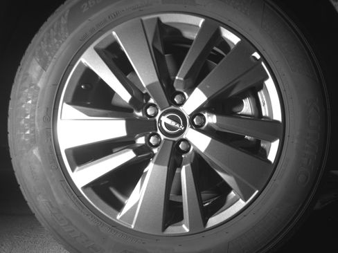 Used 2025 Nissan Pathfinder SV FWD image 13