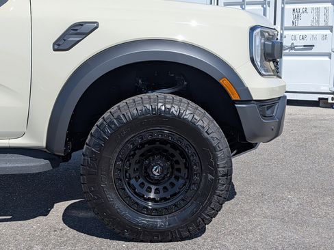 Used 2025 Ford Ranger Raptor image 11