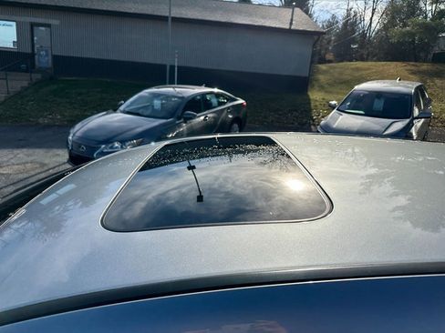 Used 2020 Honda CR-V EX-L image 11