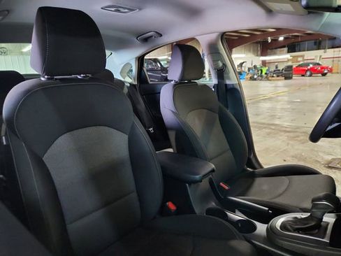 Used 2022 Kia Forte LXS image 20