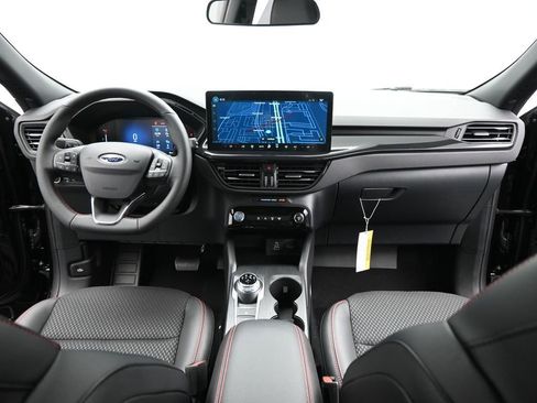 New 2025 Ford Escape ST-Line w/ Tech Pack #1 image 18