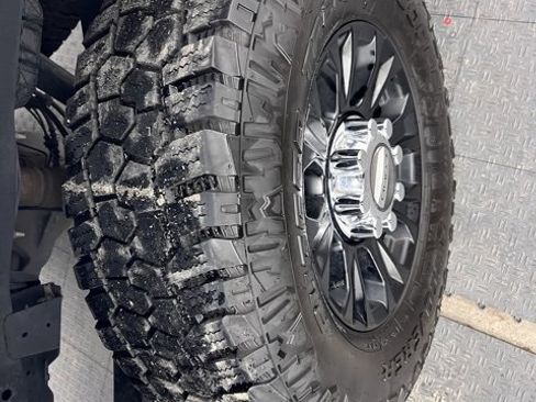 Used 2017 Ford F250 XLT image 24