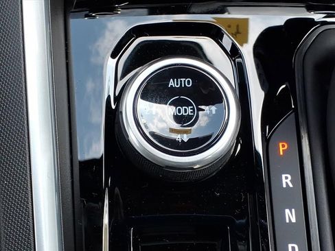 New 2026 Chevrolet Colorado Trail Boss AWD/4WD image 17