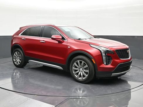 Used 2021 Cadillac XT4 Premium Luxury w/ Driver Awareness Package image 7