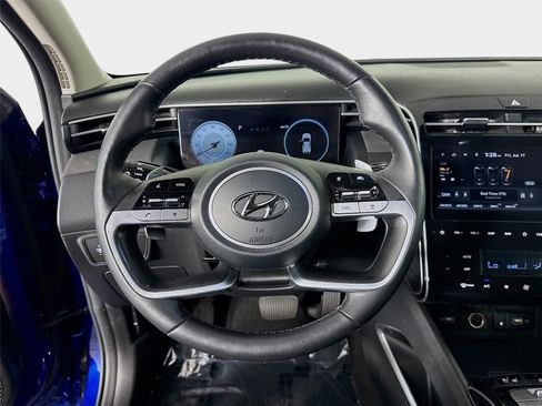 Certified 2022 Hyundai Tucson Limited FWD image 12