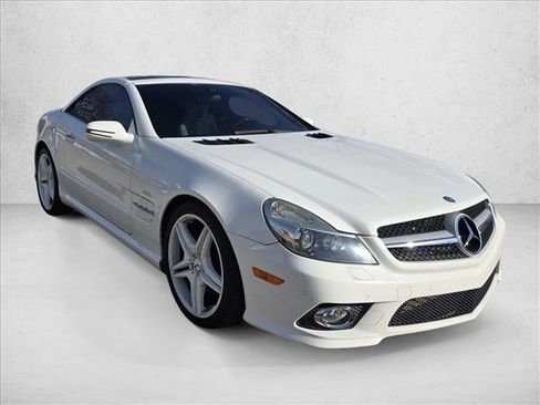 Used 2009 Mercedes-Benz SL 550 image 3