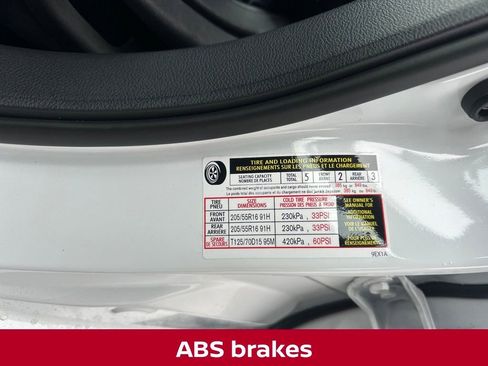 New 2025 Nissan Versa SV w/ Trunk Package image 27