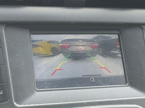 Used 2016 Ford Fusion SE image 19