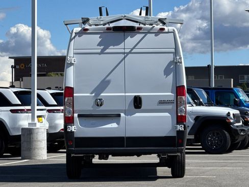 New 2024 RAM ProMaster 2500 w/ Convenience Group FWD image 5
