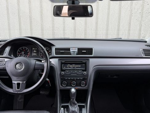 Used 2014 Volkswagen Passat 1.8T Wolfsburg Edition FWD image 14