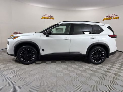 New 2026 Nissan Rogue SV image 2