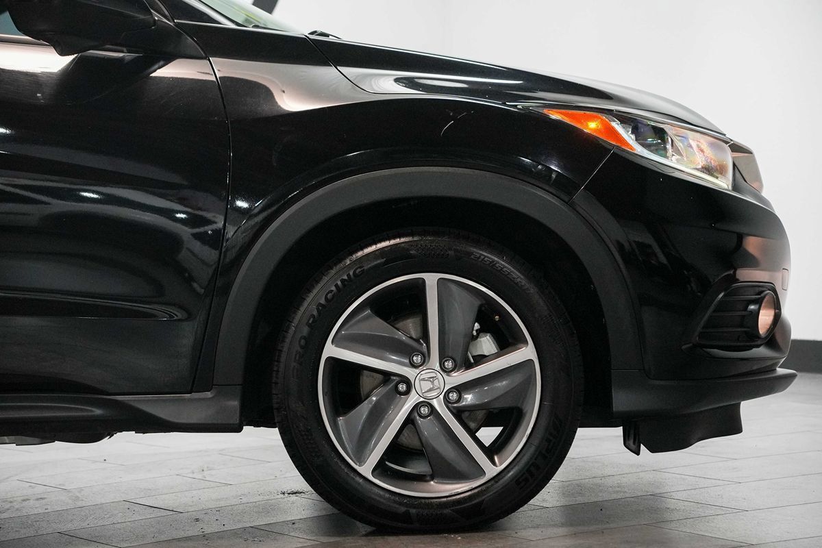 Used 2022 Honda HR-V EX image 9