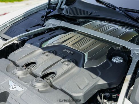 Used 2020 Bentley Continental GT V8 First Edition image 25