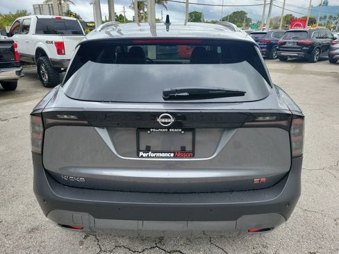 New 2026 Nissan Kicks SR FWD image 6