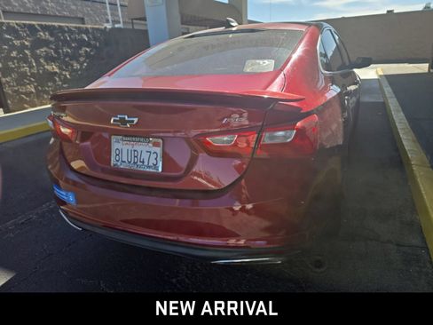 Used 2019 Chevrolet Malibu RS w/ LPO, Convenience Package 1 FWD image 4