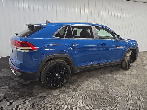 Used 2025 Volkswagen Atlas Cross Sport SE AWD/4WD image 3