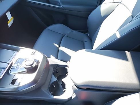 New 2026 Subaru Solterra AWD/4WD image 27