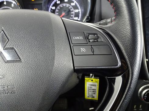 Used 2024 Mitsubishi Outlander Sport ES image 21