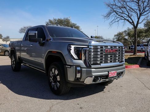 Used 2024 GMC Sierra 2500 Denali w/ Denali Reserve Package image 9