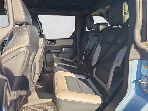 Certified 2024 Ford Bronco Wildtrak image 9