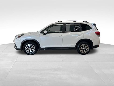 Certified 2024 Subaru Forester Premium AWD/4WD image 6