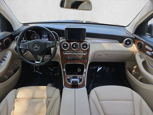 Used 2016 Mercedes-Benz GLC 300 4MATIC image 9