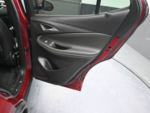 Used 2023 Buick Encore GX Preferred w/ Cold Weather Comfort Package image 13