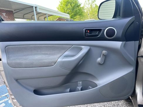 Used 2006 Toyota Tacoma 2WD Regular Cab image 22