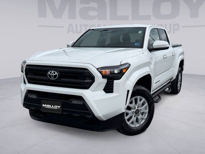 Used 2025 Toyota Tacoma SR5