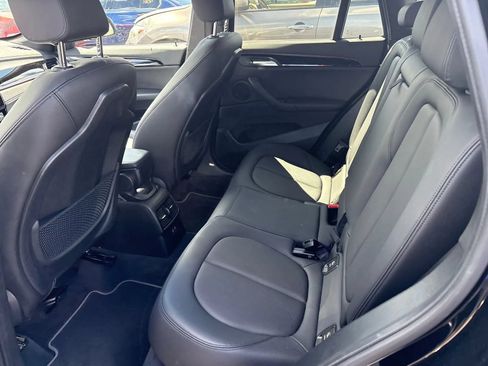 Used 2021 BMW X1 sDrive28i w/ Convenience Package FWD image 7