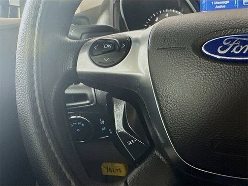 Used 2014 Ford Focus SE image 25