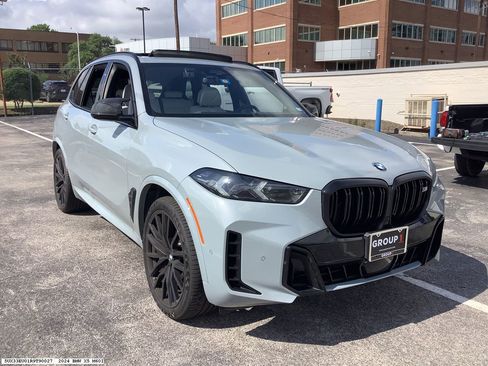 Used 2024 BMW X5 M60i AWD/4WD image 4