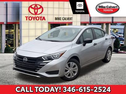 Used 2024 Nissan Versa S w/ Trunk Package