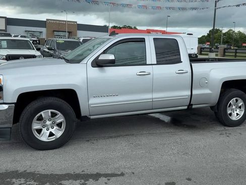 Used 2018 Chevrolet Silverado 1500 LT w/ Trailering Package AWD/4WD image 3