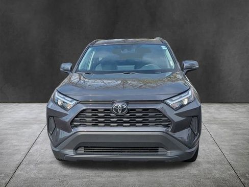 Used 2024 Toyota RAV4 XLE image 9