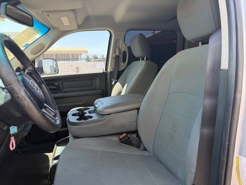 Used 2017 RAM 2500 Tradesman w/ Chrome Appearance Group AWD/4WD image 14