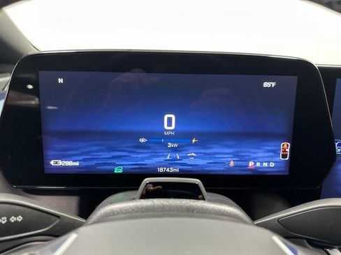 Used 2024 Chevrolet Equinox EV LT w/ Active Safety Package 3 FWD image 21