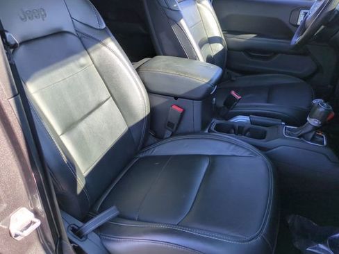 Used 2018 Jeep Wrangler Unlimited Moab w/ Quick Order Package 24M Moab image 24