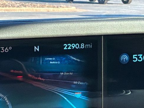 Used 2025 Lincoln Nautilus Reserve w/ Jet Appearance Package image 23