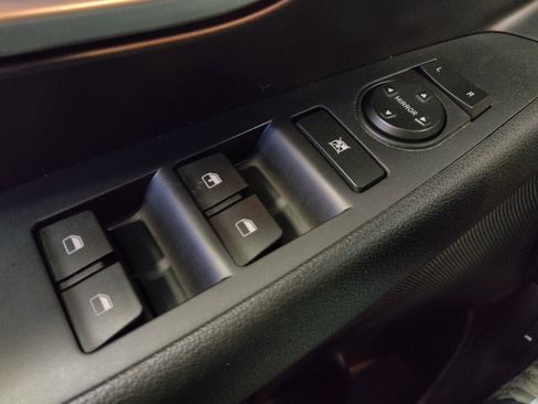 Used 2018 Hyundai Elantra GT FWD image 27