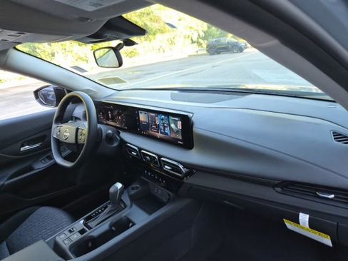 New 2026 Nissan Sentra SV FWD image 10